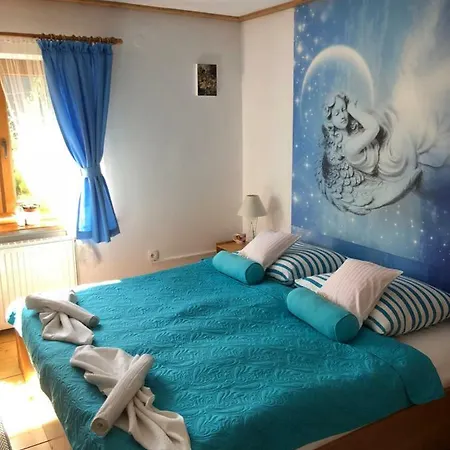 Nocleg ze śniadaniem Ranczo Frodyma 3*