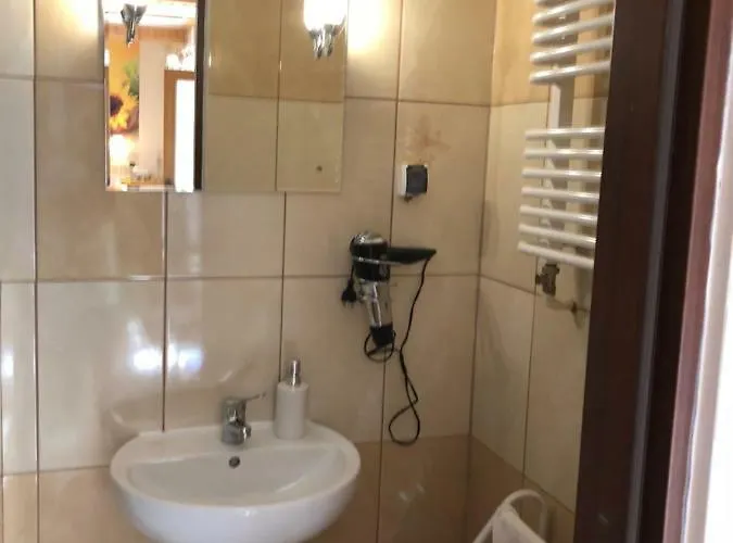 Ranczo Frodyma 住宿加早餐酒店